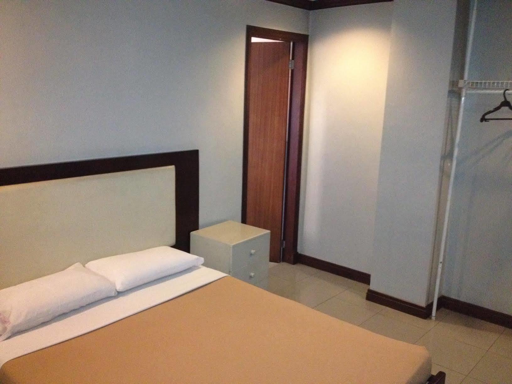 Prince Plaza Hotel バギオ エクステリア 写真